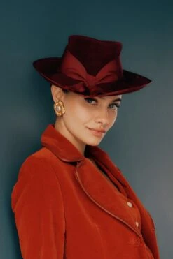 Eaton Trilby -Lock and Co. Hatters Store EATON TRILBY LIFESTYLE SHOT 1