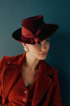 Eaton Trilby -Lock and Co. Hatters Store EATON TRILBY LIFESTYLE SHOT 2