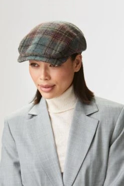 Lynton Green Flat Cap -Lock and Co. Hatters Store LYNTON GREEN FLAT CAP EDITED ba2a2c92 e099 474d 832c dde1b2c4b79d